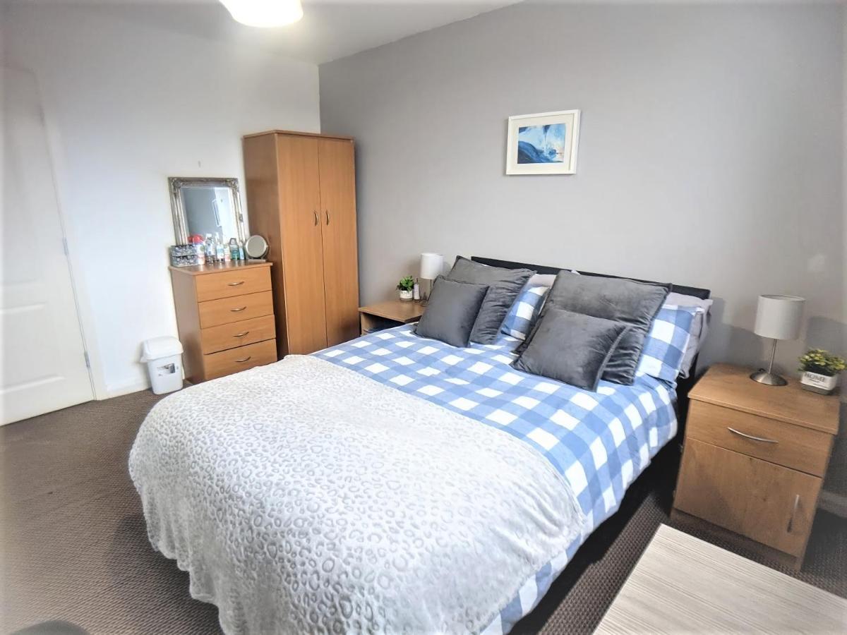 Large 3 Bedrooms In Liverpool City Centre, Free Parking Exterior foto