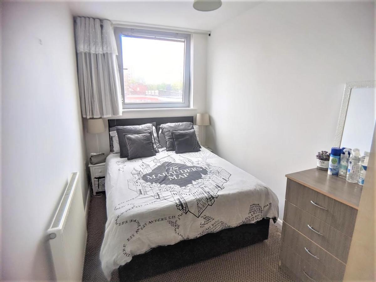 Large 3 Bedrooms In Liverpool City Centre, Free Parking Exterior foto